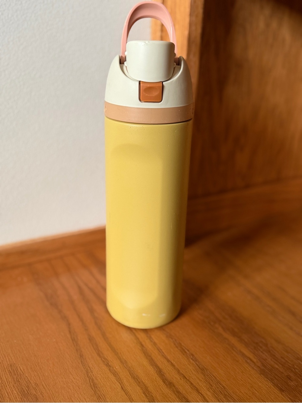 Yellow Travel Bottle with Cream Lid and Pink Handle - Unbranded